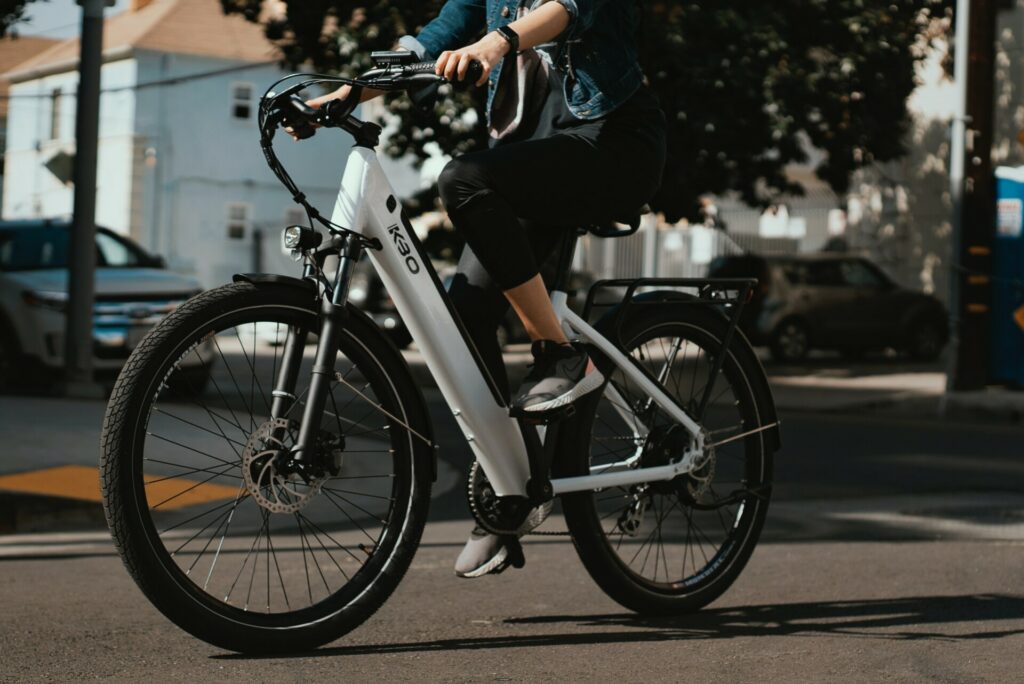 e-bike cycling