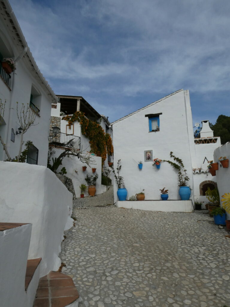 El Acebuchal - The lost Village a pretty street